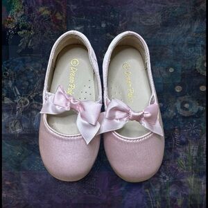 Dream Pairs Light Pink Ballet Shoes for Kids
